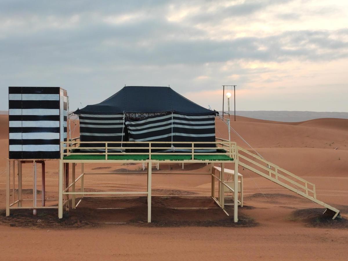Oman Desert Private Camp Shāhiq Exterior photo